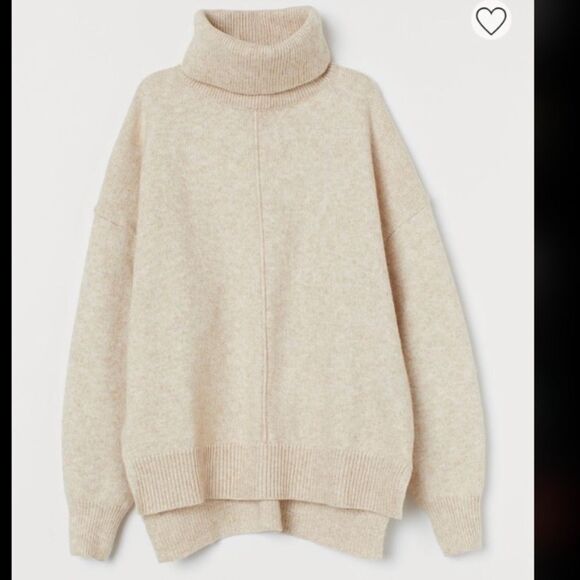 H&M Sweaters - H&M Turtleneck Sweater Chunky Knit Oversized Beige Oatmeal Cream Size Medium